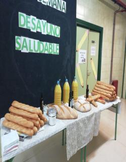 DESAYUNO SALUDABLE ORGANIZADO POR EL AMPA